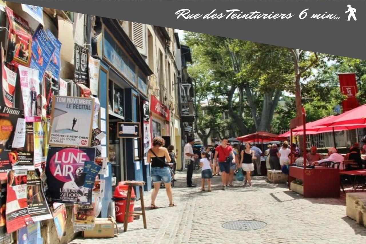 Le Chapeau Rouge Au Coeur Du Centre Historique 亞維農 外观 照片